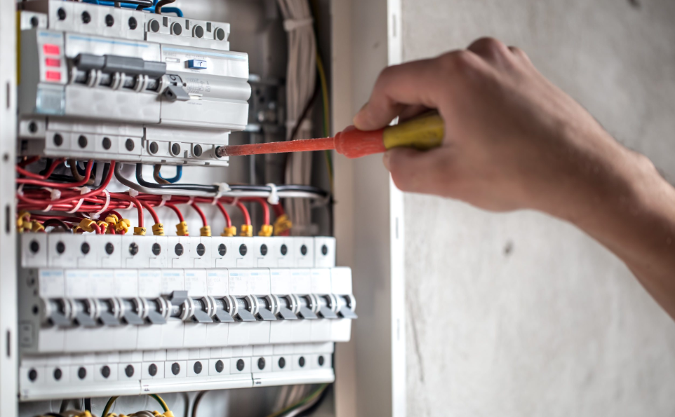 How To Look For The Best Electrical Switchboard?