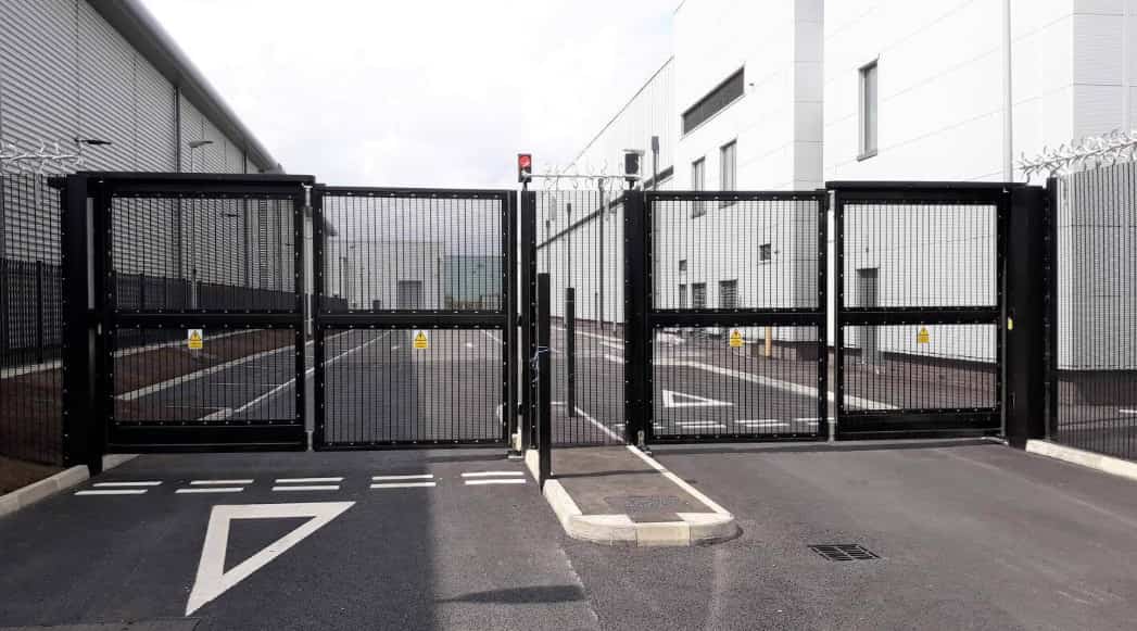 5 Ways Commercial Automated Gates are Modernising the Security Industry