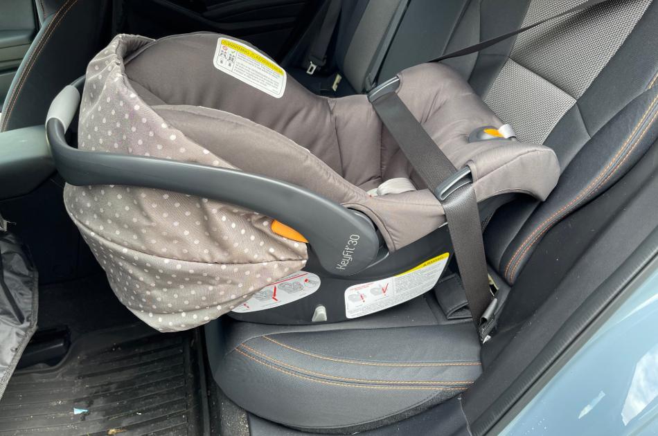 newborn car seat